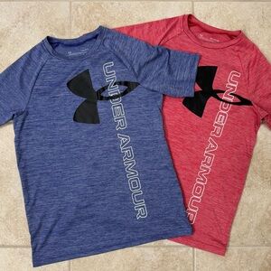(2) Under Armour Boys' UA Print T-Shirts
Color: (1) Blue & (1) Red
Size: L & XL